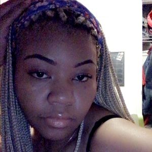 Meet your Posher, Karisma